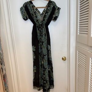 Chic Black and Green Floral Maxi Dress